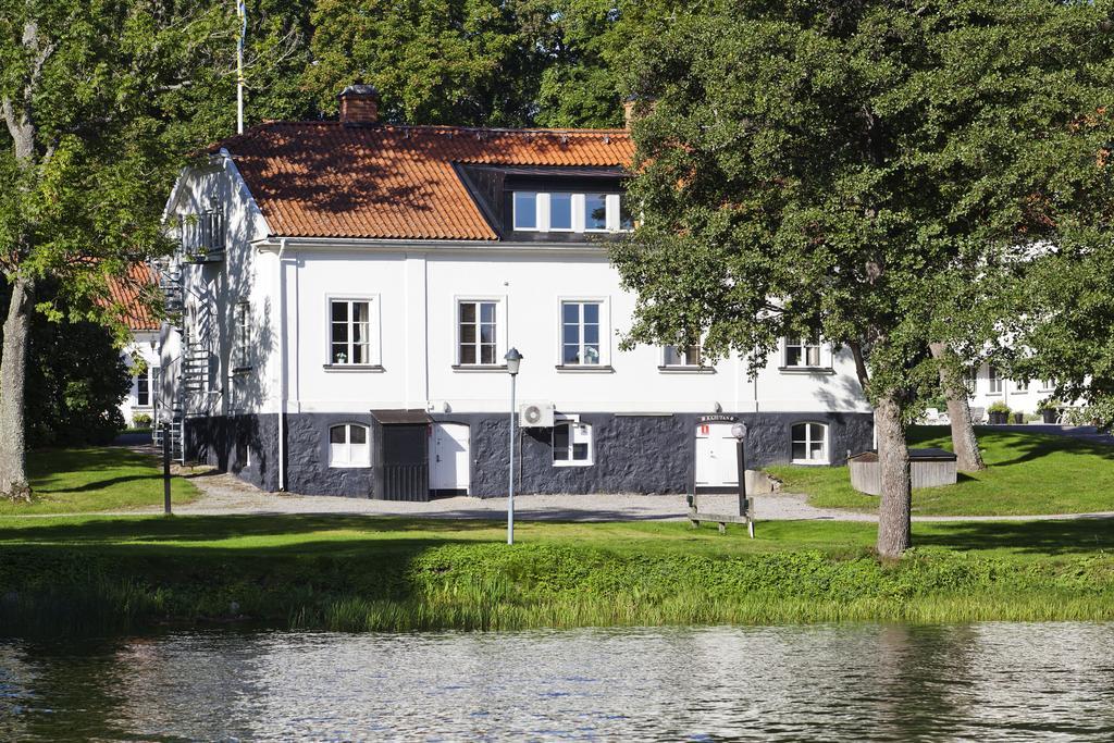 Skytteholm Hotel Ekero Exterior photo